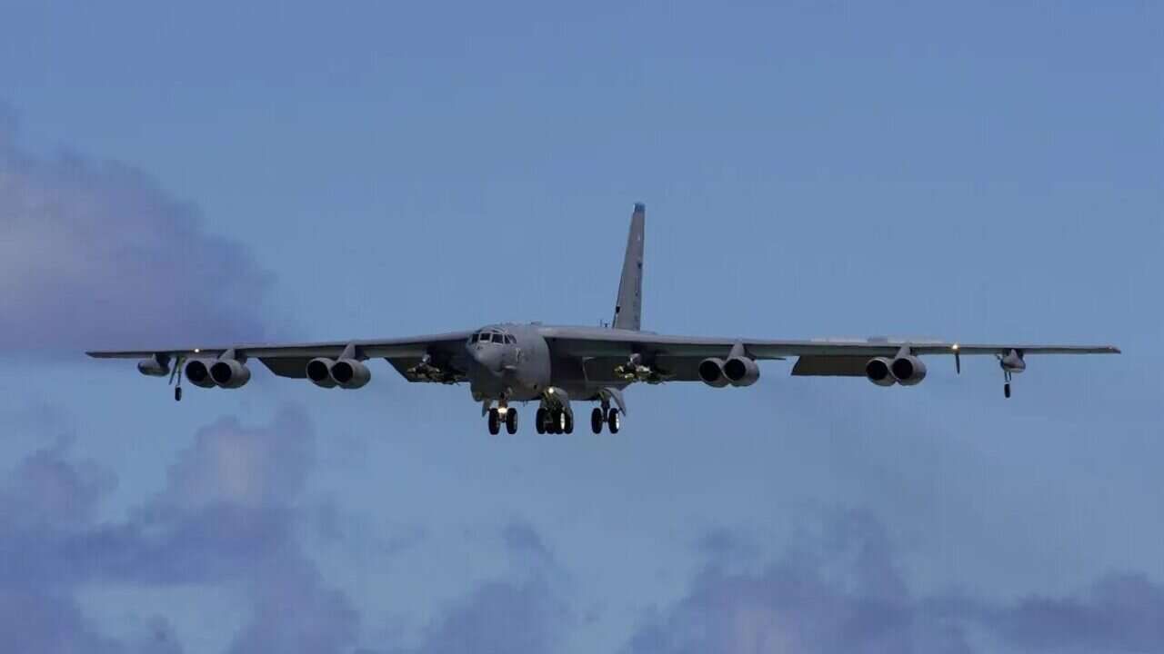 البنتاغون يعلن وصول قاذفات "بي-52" الأمريكية إلى إندونيسيا