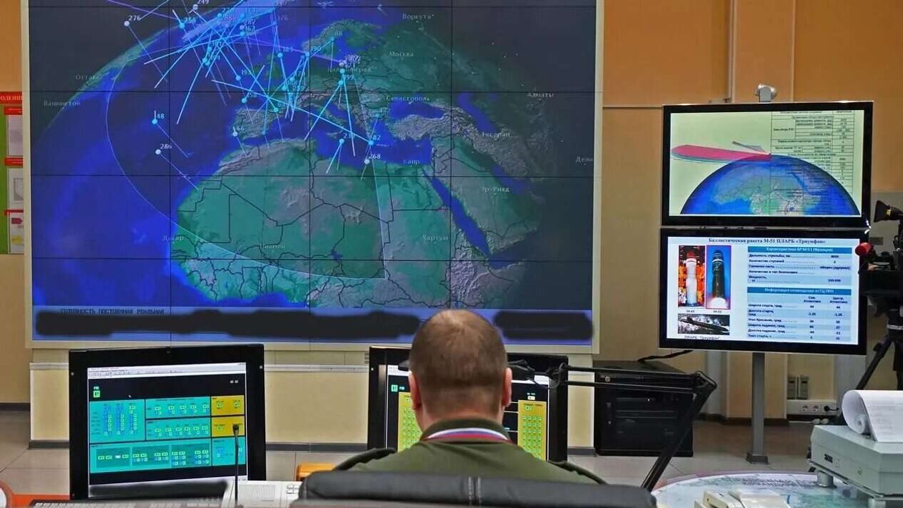 ما هو المقطع الراداري للطائرات الحربية وعلاقته بالتخفي من صواريخ الدفاع الجوي؟