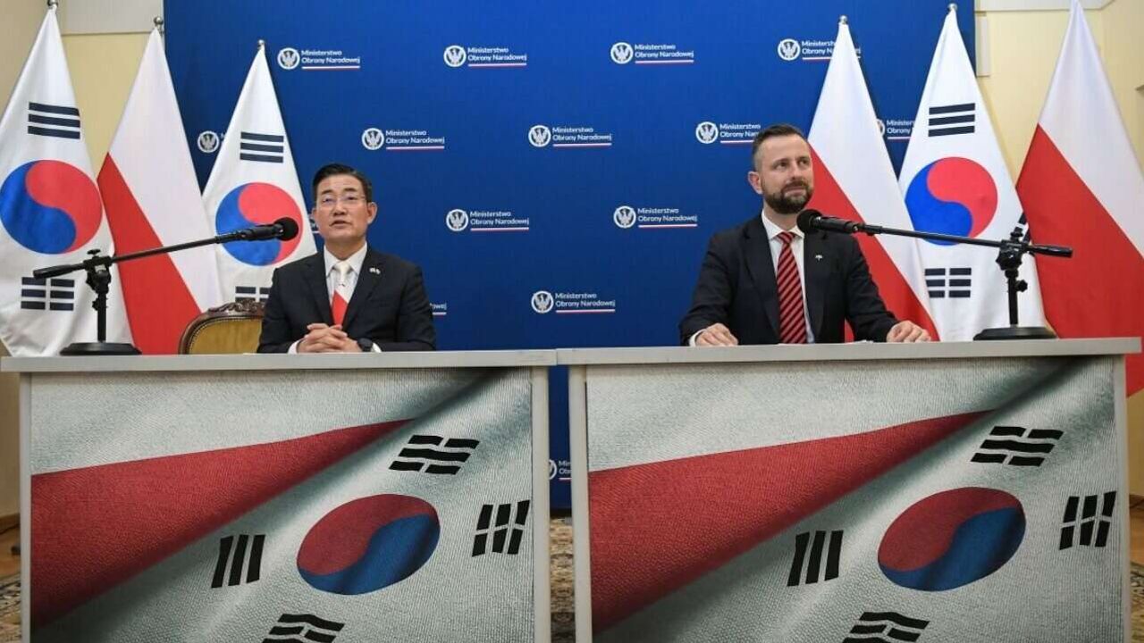بولندا وكوريا الجنوبية تستعدان لتوقيع عقود إضافية لشراء معدات عسكرية