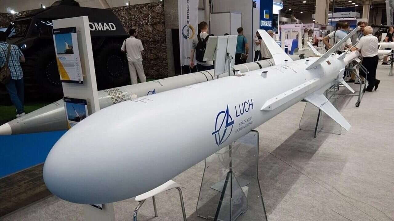رومانيا تخطط لتطوير صواريخ نبتون R-360 بالتعاون مع أوكرانيا