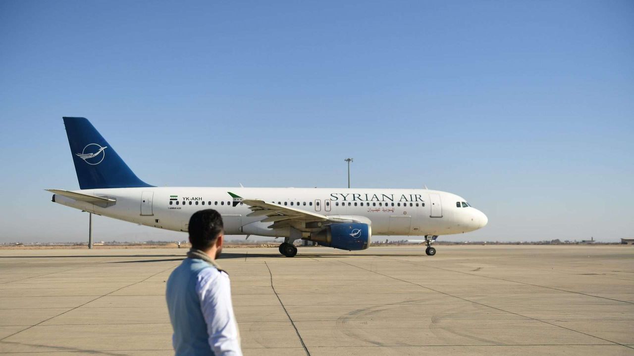 مطار دمشق.. استئناف الرحلات الجوية لأول مرة بعد سقوط النظام
