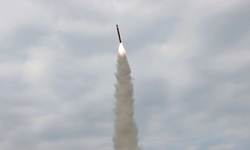 كوريا الشمالية تطلق صاروخا باليستيا نحو البحر الشرقي