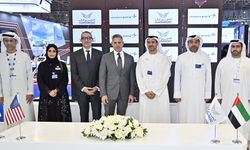 شراكة بين "أمرك" و"لوكهيد مارتن" لدعم قطاع الطيران الدفاعي