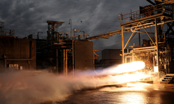 "لوكهيد مارتن" و"أفيو" تتعاونان لبناء مصنع لمحركات الصواريخ التي تعمل بالوقود الصلب