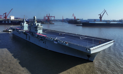 تحمل الطائرات المسيّرة.. الصين تختبر أول سفينة هجومية برمائية من طراز “076”