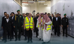 ملك ماليزيا يزور الشركة السعودية للصناعات العسكرية "سامي"