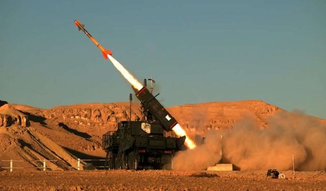 القوات المسلحة المغربية تخطط لاقتناء أنظمة دفاع إسرائيلية متوسطة المدى