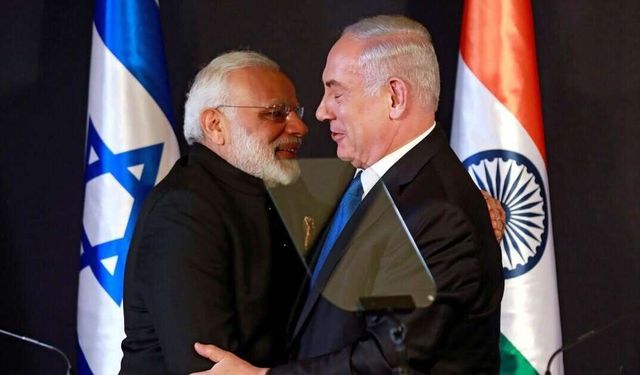 شخصيات بارزة في الهند تطالب بوقف صادرات الأسلحة إلى إسرائيل