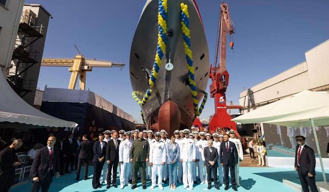 أوكرانيا تدشن ثاني كورفيت تُركي الصنع في إسطنبول