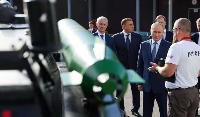 روسيا تعتزم زيادة إنفاقها الدفاعي بنسبة 23% في 2025