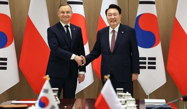 كوريا الجنوبية وبولندا تتفقان على تعزيز التعاون الدفاعي