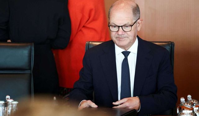 المستشار الالماني: سنزود إسرائيل بالمزيد من الأسلحة قريباً