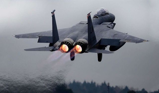 إسرائيل توقع صفقة مع "بوينغ" لشراء 25 مقاتلة من طراز "إف-15"