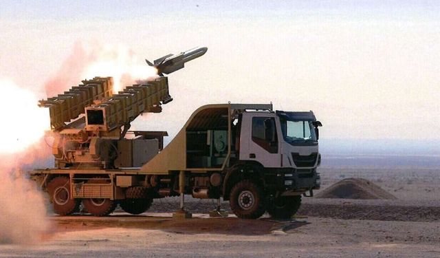 إيران تعزز دفاعاتها الجوية بمنظومة صاروخية جديدة محلية الصنع