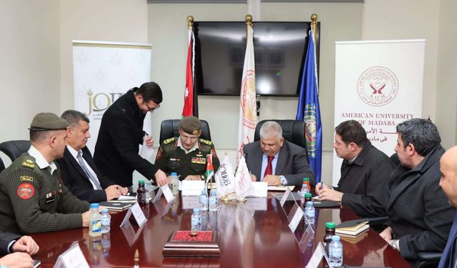 المركز الأردني للتصميم والتطوير: توقيع اتفاقية تعاون في مجالات الذكاء الاصطناعي والأمن السيبراني