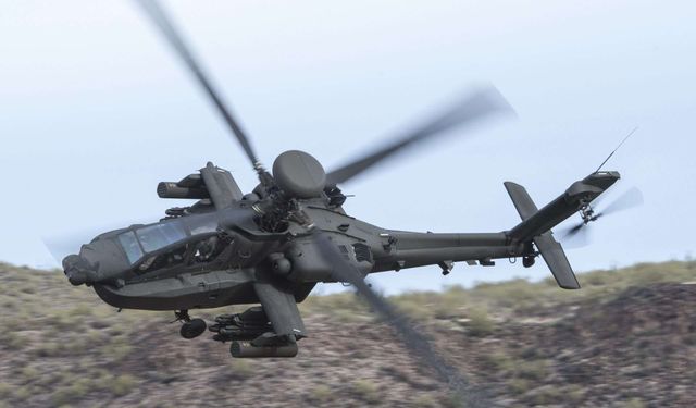 "جنرال إلكتريك" تزود الجيش البولندي بمحركات لمروحيات أباتشي