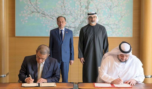 الإمارات وماليزيا توقعان مذكرة تعاون في مجال الذكاء الاصطناعي