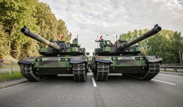 بولندا تبرم صفقة مع كوريا الجنوبية لشراء المزيد من دبابات "كيه 2"