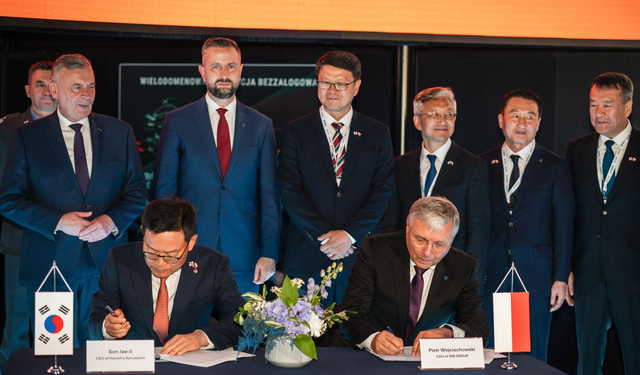 مشروع مشترك بين "هانو" الكورية و"دبليو بي" البولندية لإنتاج صواريخ راجمات "تشونمو" في بولندا