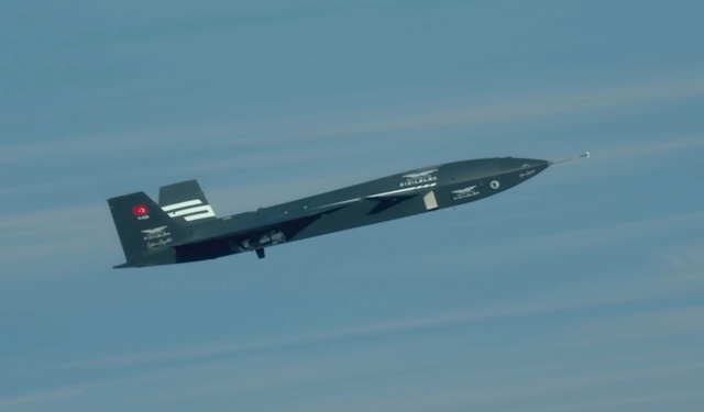 "بيرقدار قزل إلما" تجتاز بنجاح اختبار تعريف الأنظمة الديناميكية الهوائية