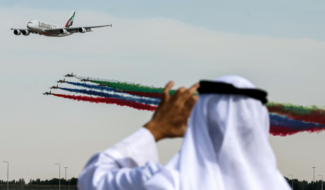 بلومبيرغ: الإمارات تمنع مشاركة الشركات الإسرائيلية في معرض جوي