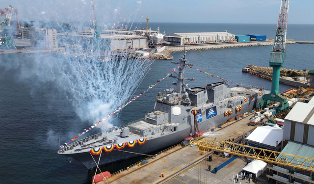 البحرية الكورية الجنوبية تدشّن مدمرة جديدة تزن أكثر من 8 آلاف طن