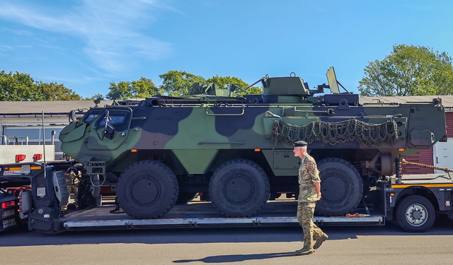 باتريا تسلم ناقلات جنود مدرعة إلى القوات المسلحة الدنماركية