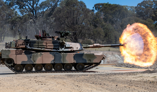 وزارة الدفاع الرومانية تطلق مشروعًا بقيمة 6.5 مليار يورو لشراء أكثر من 200 دبابة قتالية جديدة
