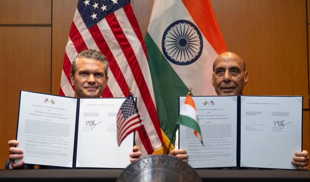 الهند والولايات المتحدة توقعان إطاراً دفاعياً لـ 10 سنوات
