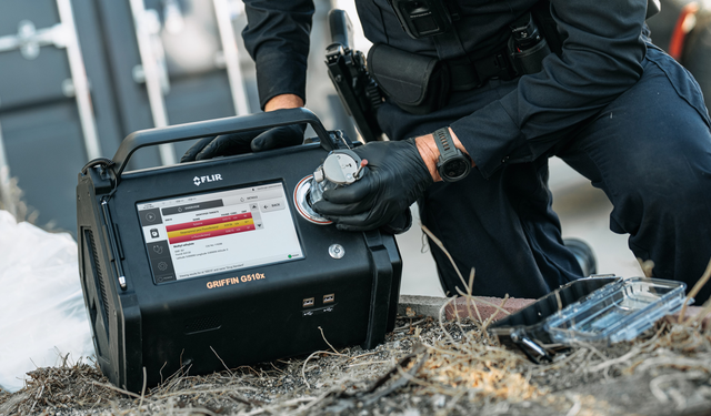 هيئة الجمارك وحماية الحدود الأمريكية تحصل على أجهزة كشف محمولة للمساعدة في مكافحة المخدرات