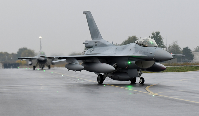 وصول طائرتين من طراز "إف-16 بلوك 70" إلى بلغاريا