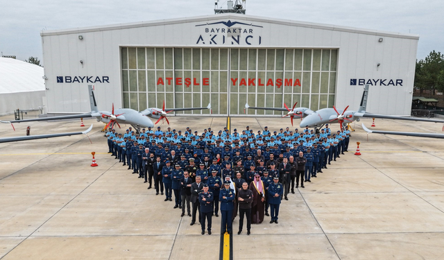 تخريج أول دفعة من متدربي القوات الجوية السعودية على مسيّرات "أقينجي" بتركيا
