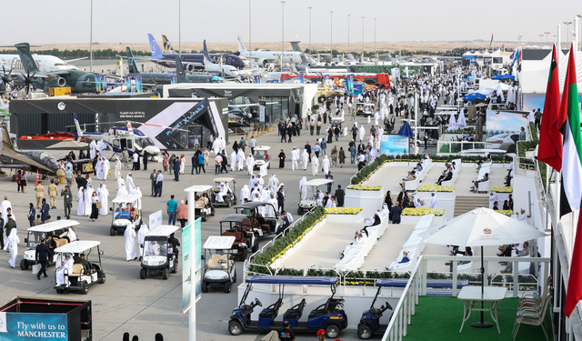 2.8 مليار دولار.. صفقات وزارة الدفاع الإماراتية خلال أول يومين من معرض دبي للطيران 2025