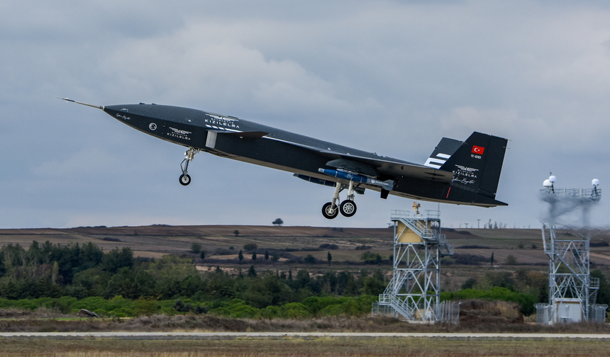 "بيرقدار قزل إلما" تجتاز بنجاح أول اختبار بالذخيرة الحية